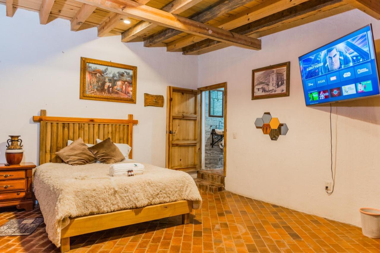 Hotel Colibri Pozos  Екстериор снимка